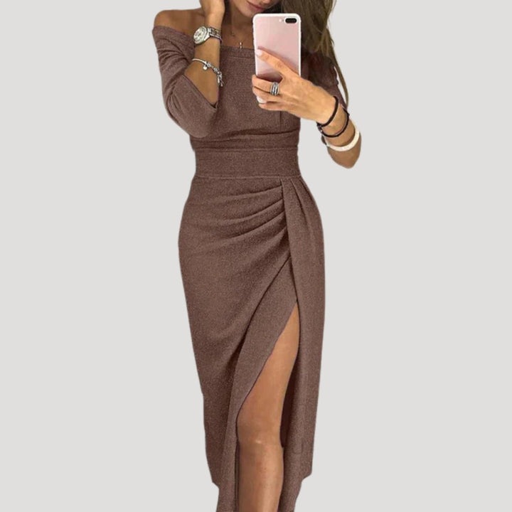 Dam midiklänning off shoulder slits elegant stil modern passform