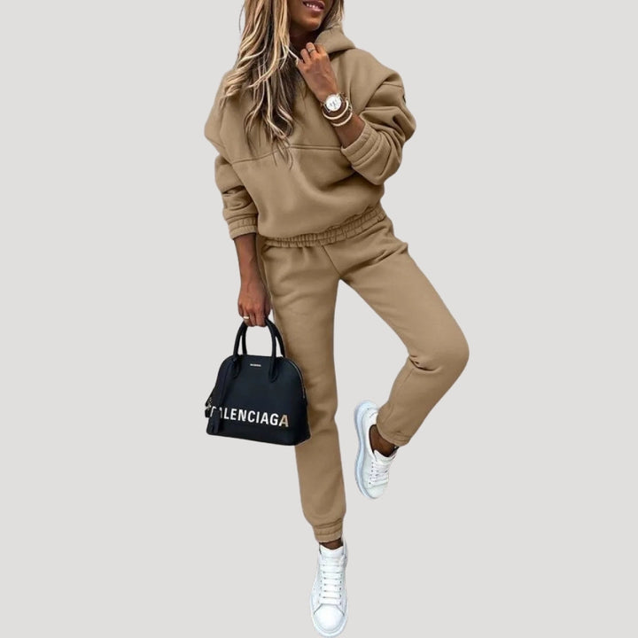 Dam snygga myskläder set med hoodie och byxor