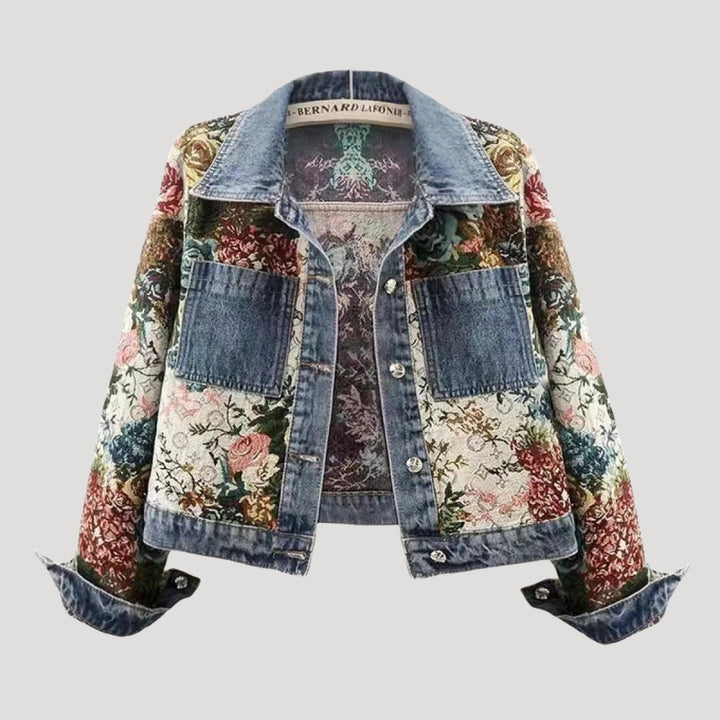 Dam jeansjacka kort mönstrad design stilren modern passform trendig