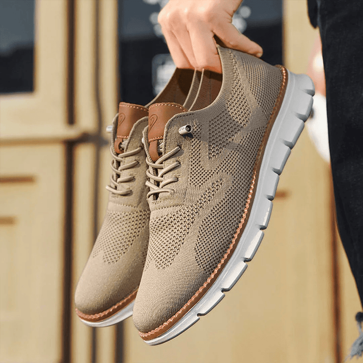 Andningsbara & ultrabra herrsneakers i minimalistisk design – Elias