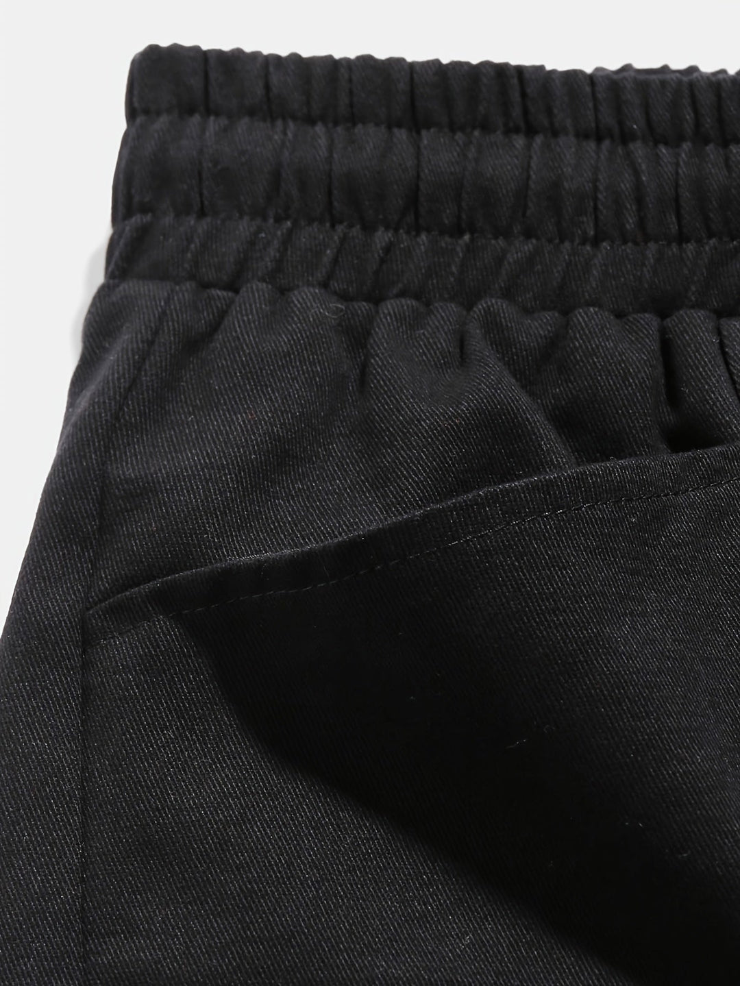Sommarshorts för herr med bokstavstryck, streetstyle-look – Milan