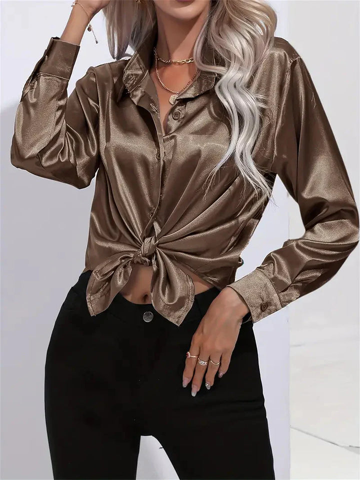 Alison Satin Blus | Elegant skjorta med knappar för kvinnor