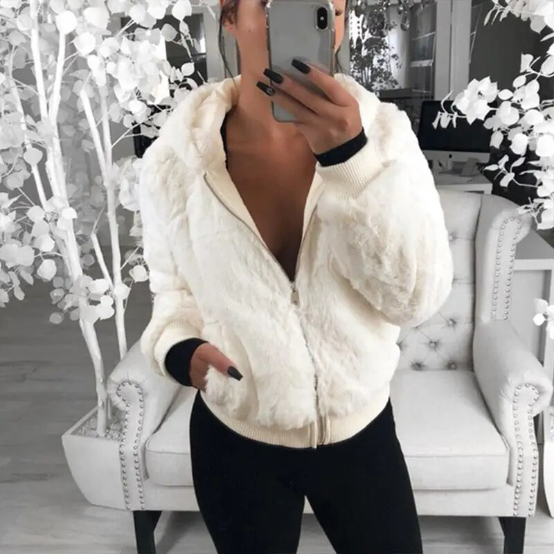 Anessa Furry Hoodie | Huvtröja med dragkedja i fuskpäls för kvinnor