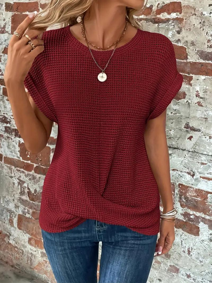 Anna | Moderiktig sommar-T-shirt