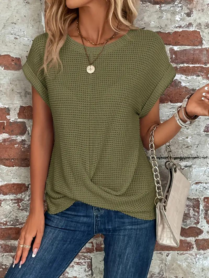 Anna | Moderiktig sommar-T-shirt
