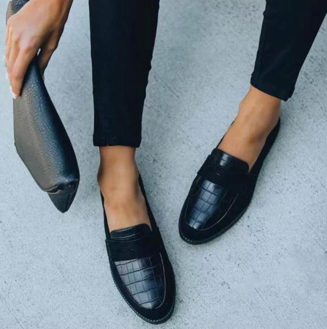 Svarta damloafers – Elara