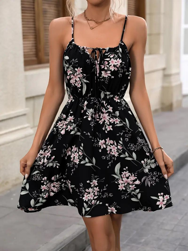 Blommig Klänning - Mini - Spaghettiband - Sommarklänning - Sundress