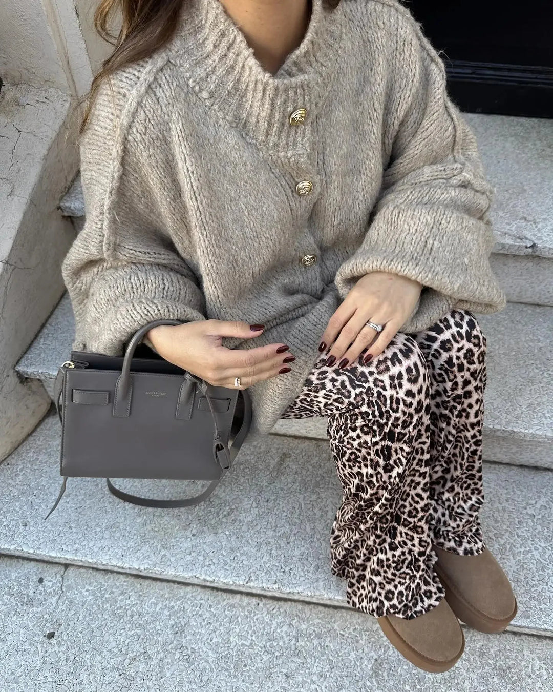 Chunky Cardigan - Överdimensionerad stickad cardigan med hög hals för kvinnor