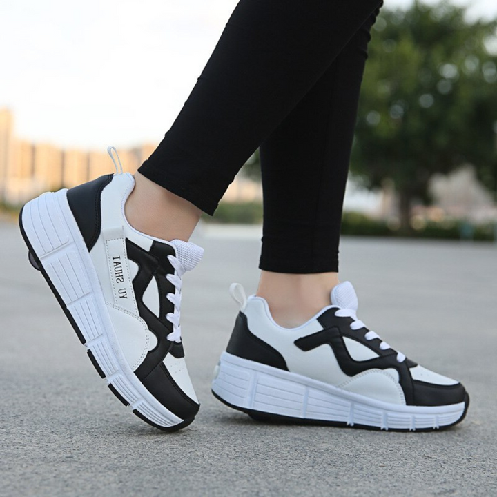 Clark Heelie Sneakers | Klädskor för barn och vuxna, present till honom och henne