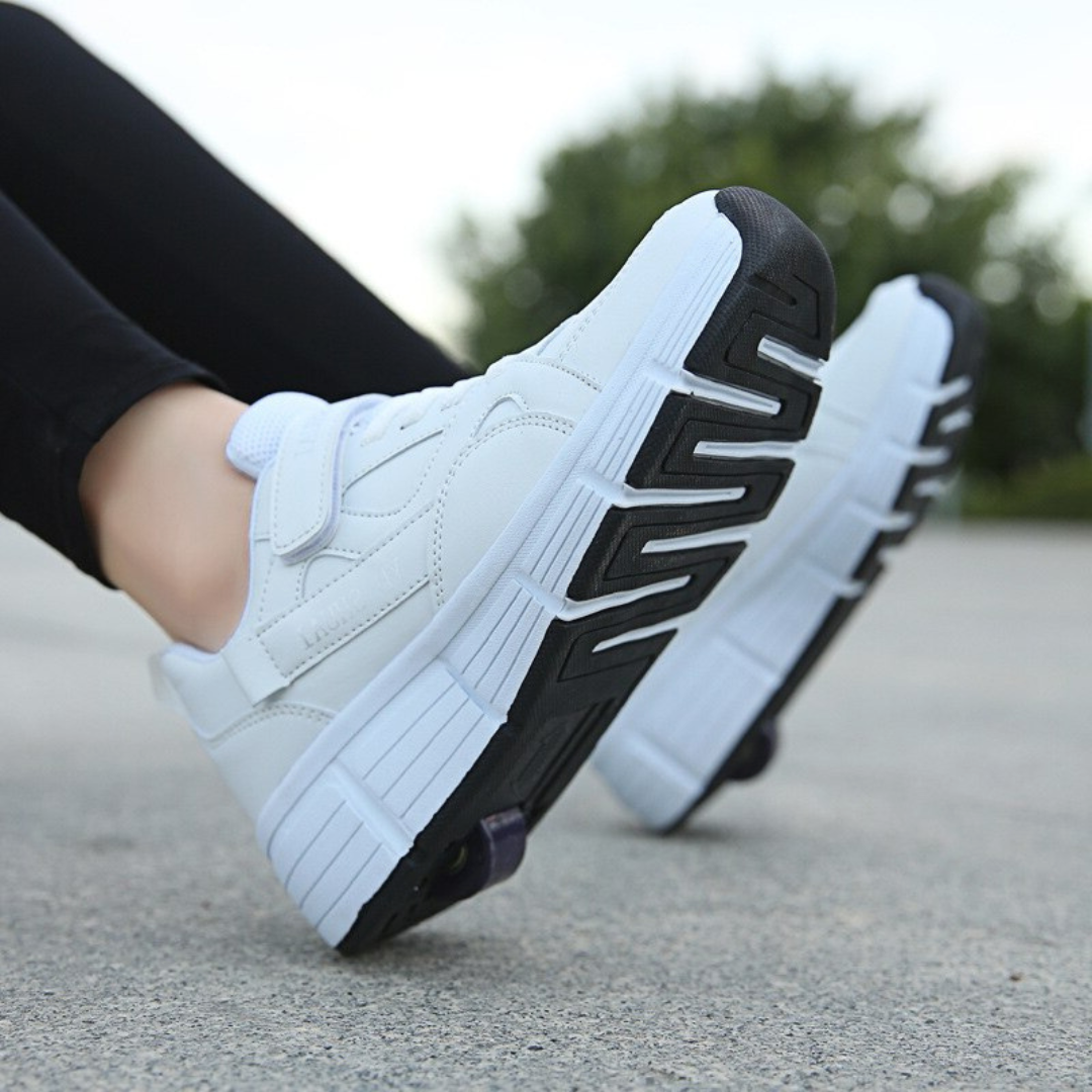 Clark Heelie Sneakers | Klädskor för barn och vuxna, present till honom och henne