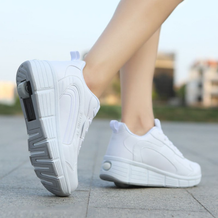 Clark Heelie Sneakers | Klädskor för barn och vuxna, present till honom och henne