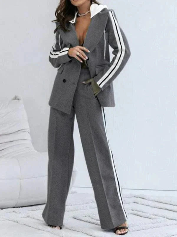 Co-Ord Set - Tvådelat set med blazer och joggingbyxor med vida ben för kvinnor