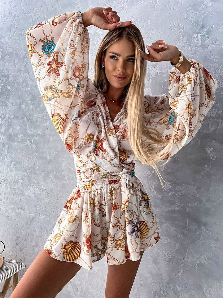 Co-Ord Set - Tvådelat sommarset med shorts och blus för kvinnor