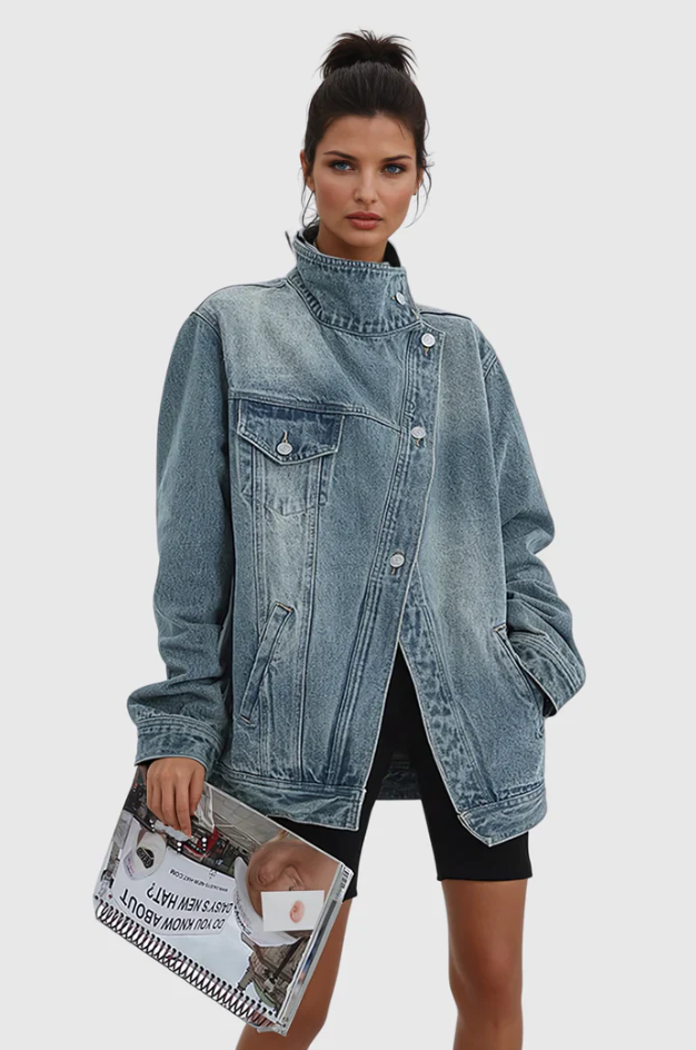 Damernas Oversized Denimjacka med Hög Krage och Asymmetrisk Design