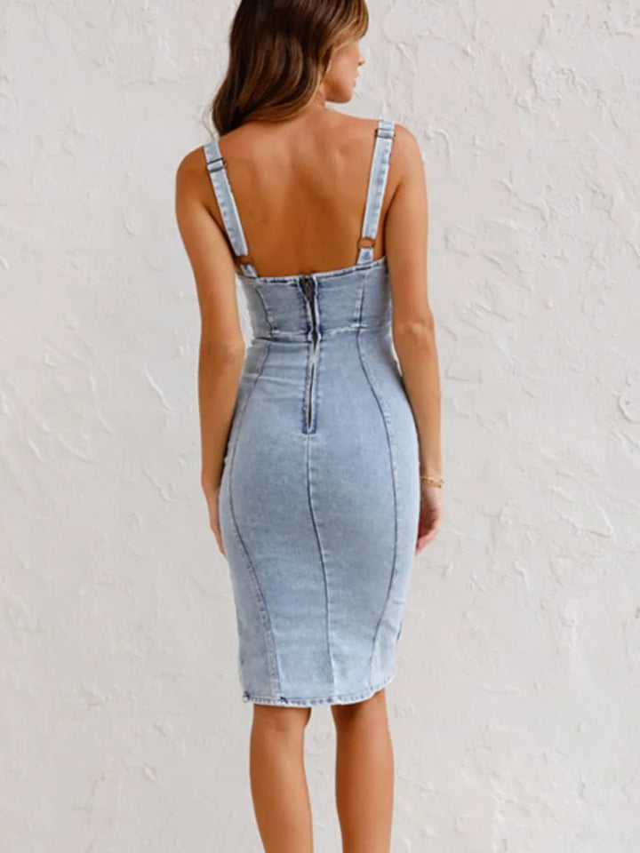 Denimklänning - Ärmlös knälång bodycon-denimklänning för kvinnor