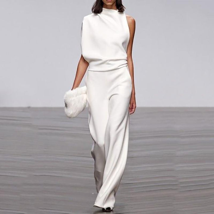 Elegant Jumpsuit – dammodell med hög hals, ärmlös och vida ben