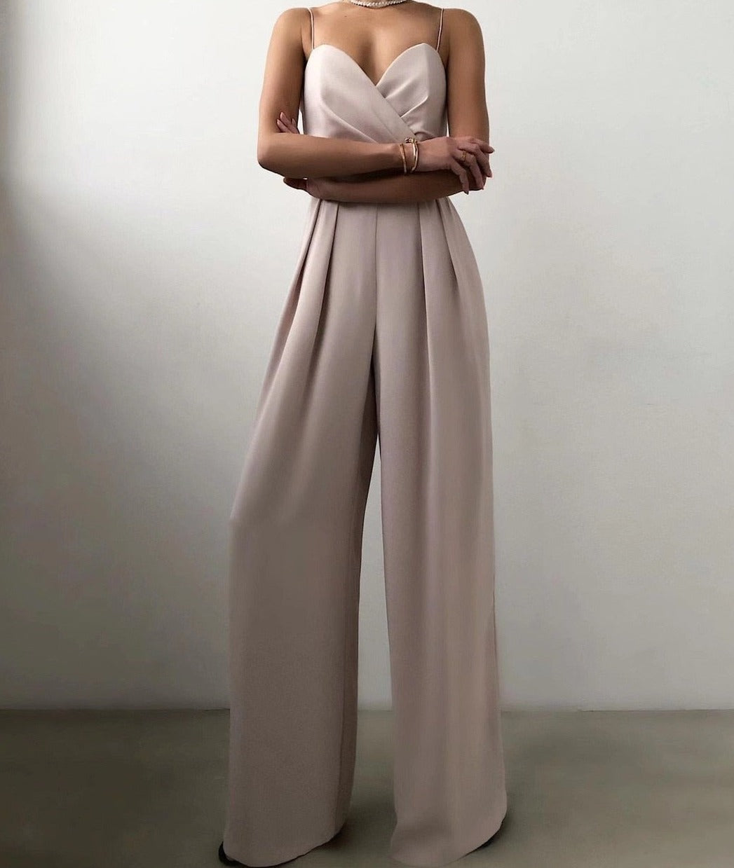 Elegant jumpsuit | Ärmlös | Spaghettistroppar | Jumpsuit med vida ben | Jumpsuit för kvinnor