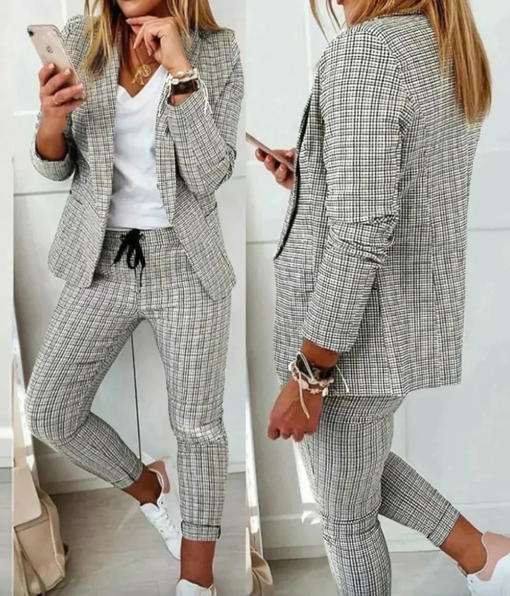 Esmee Elegant Suit