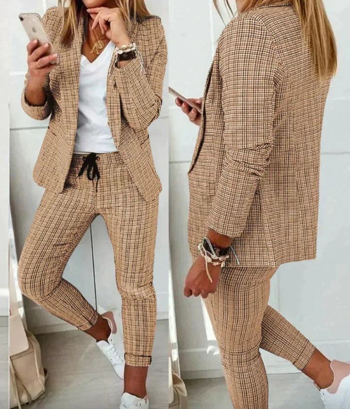 Esmee Elegant Suit