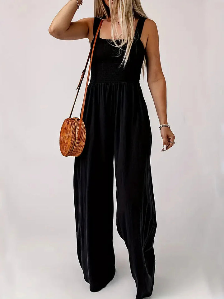 Eveliina-jumpsuit | Ärmlös jumpsuit med vida ben