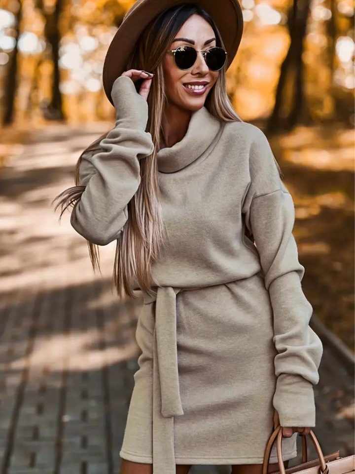 Felicie-klänning | Varm miniklänning med turtleneck för hösten