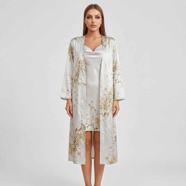 Set med kimono och slipklänning i blommigt tryck – Thelma