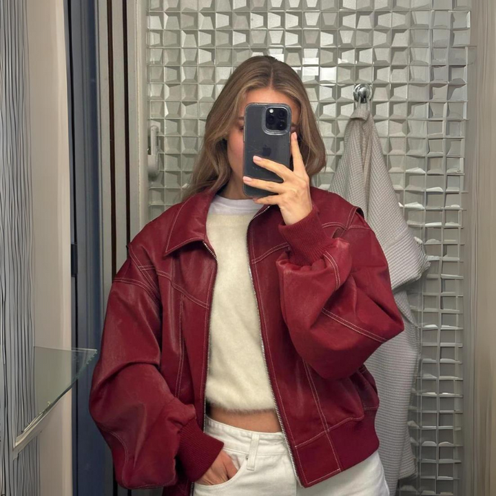 Jacky- Oversized jacka med kontrasterande sömmar Röd