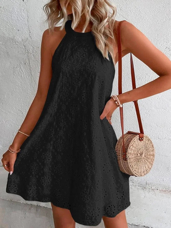Klänning med halterneck - Ögonlapp - Chic - Miniklänning - Sommarklänning