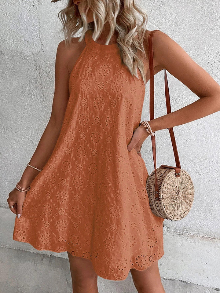 Klänning med halterneck - Ögonlapp - Chic - Miniklänning - Sommarklänning