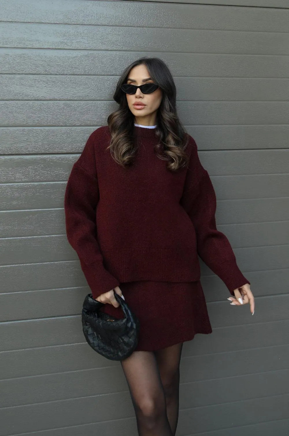 Knitted Co-Ord - Tvådelat set med minikjol och tröja för kvinnor