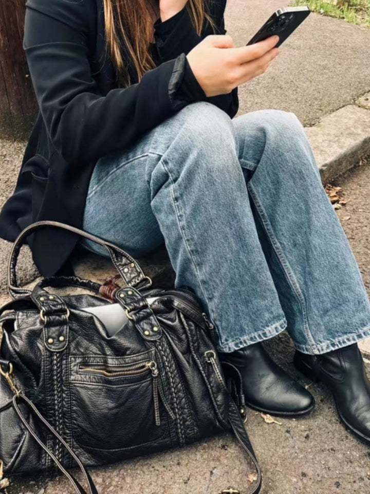 Kompakt axelväska med dragkedja - Laureen