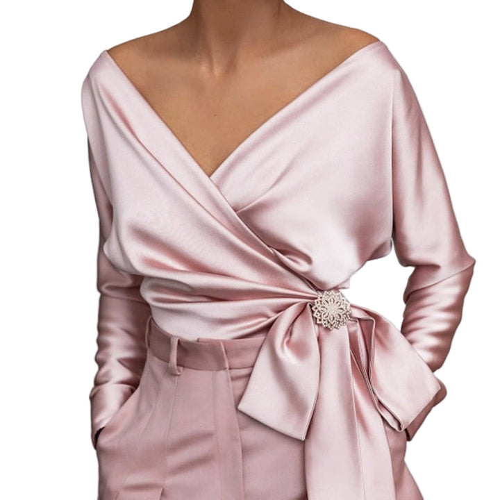 Kvinnors Blus med Tidlös och Elegant Design