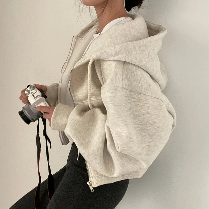 Kvinnors Trendig Hoodie med Dragkedja och Sluttande Axlar