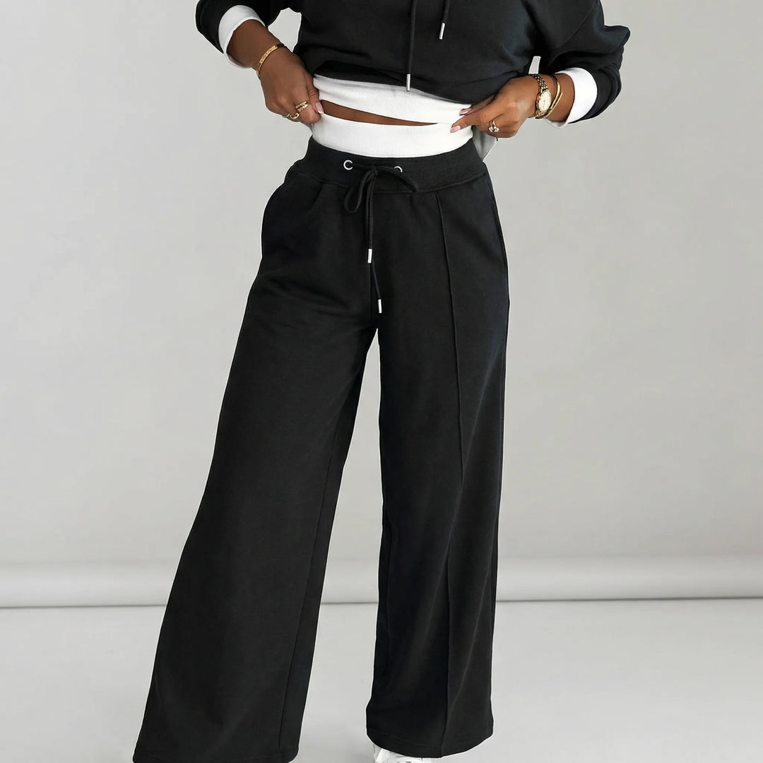 Avslappnad rese- och loungeoutfit - Thalia