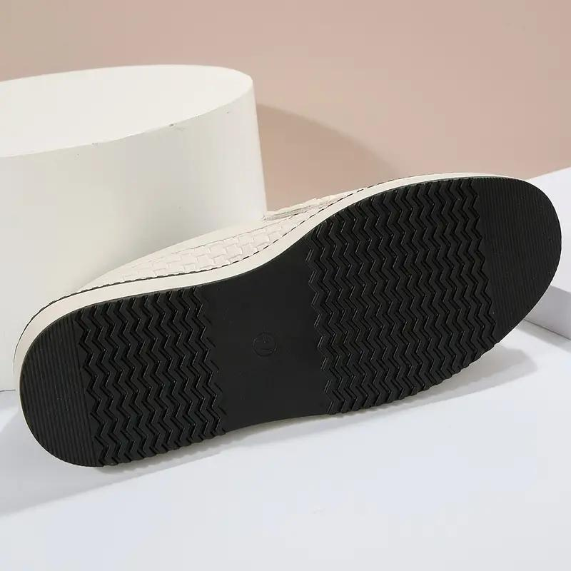 Loafers med plattform - Vävda - Bekväma - Damskor - Slip On-skor