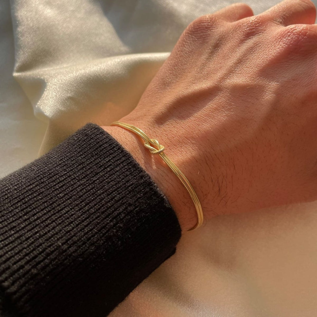 Love Knot-armband | Justerbart | Minimalistiskt | Guldarmband | Damarmband