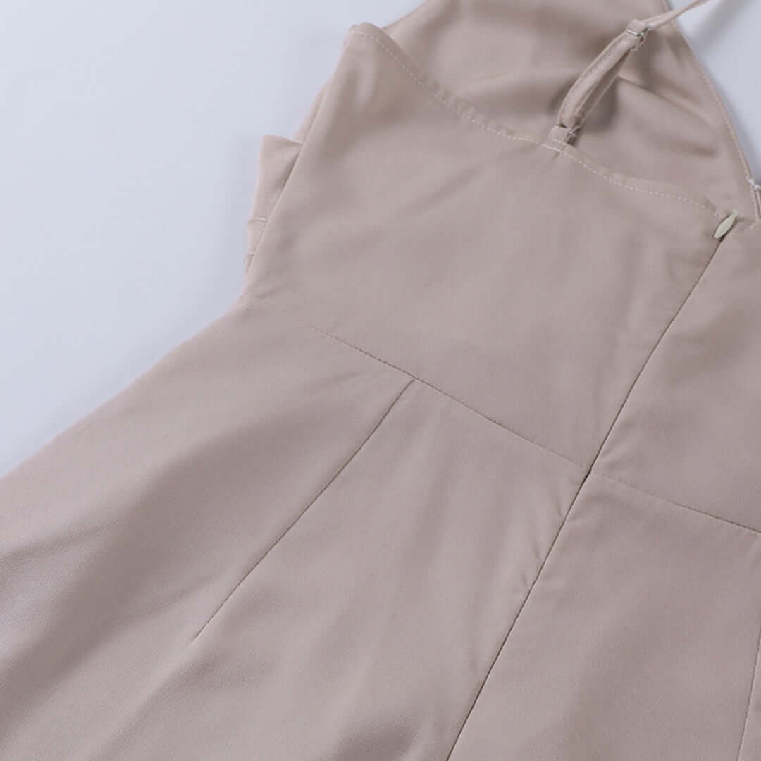Maxiklänning | V-hals | Slits | Elegant klänning | Festklänning