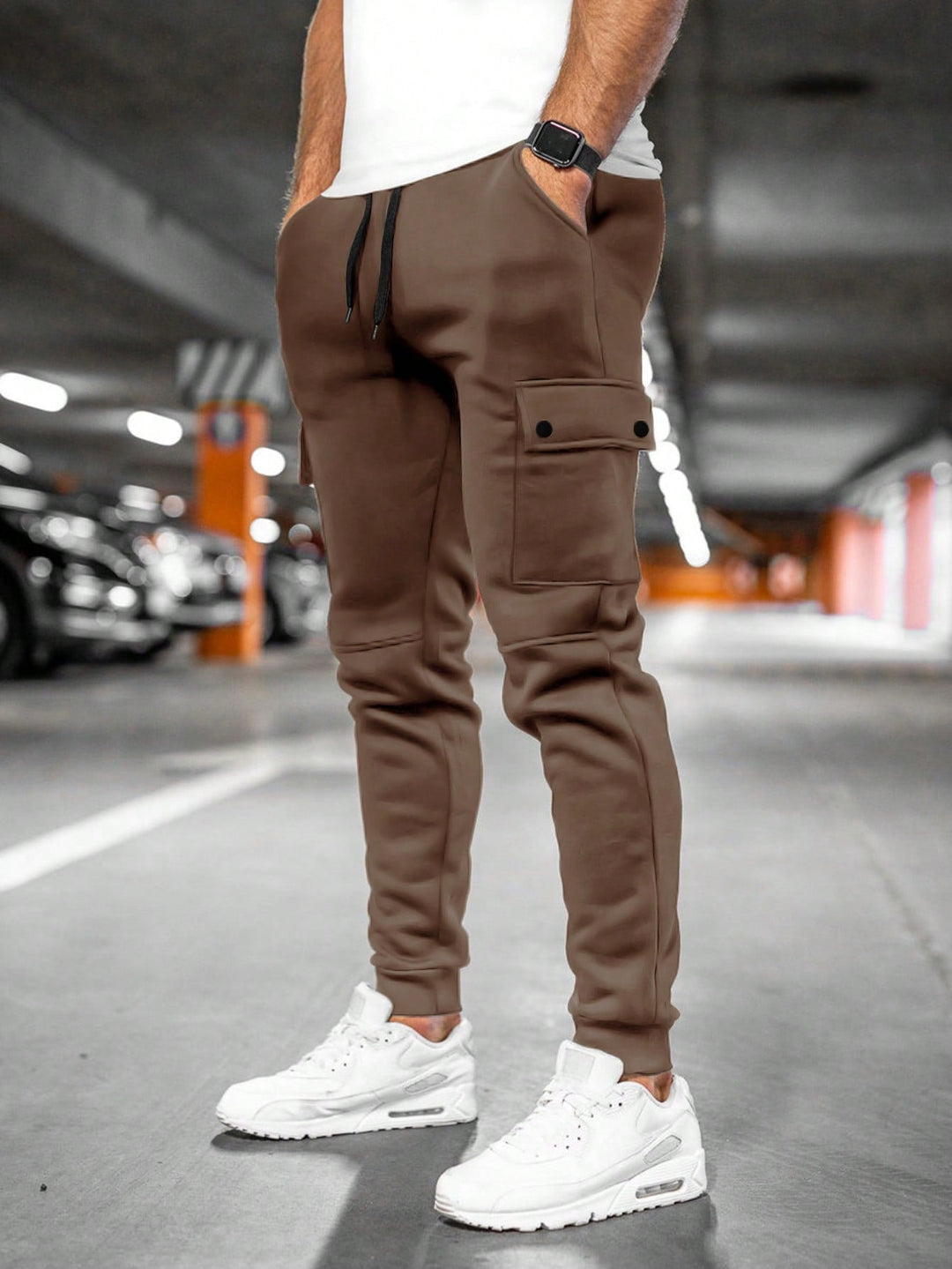 Herrbyxor i slim fit i streetwearstil – Virgil