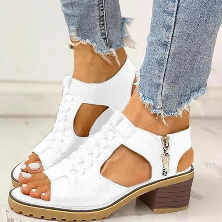 Nora | Sandaler med moderiktig klack