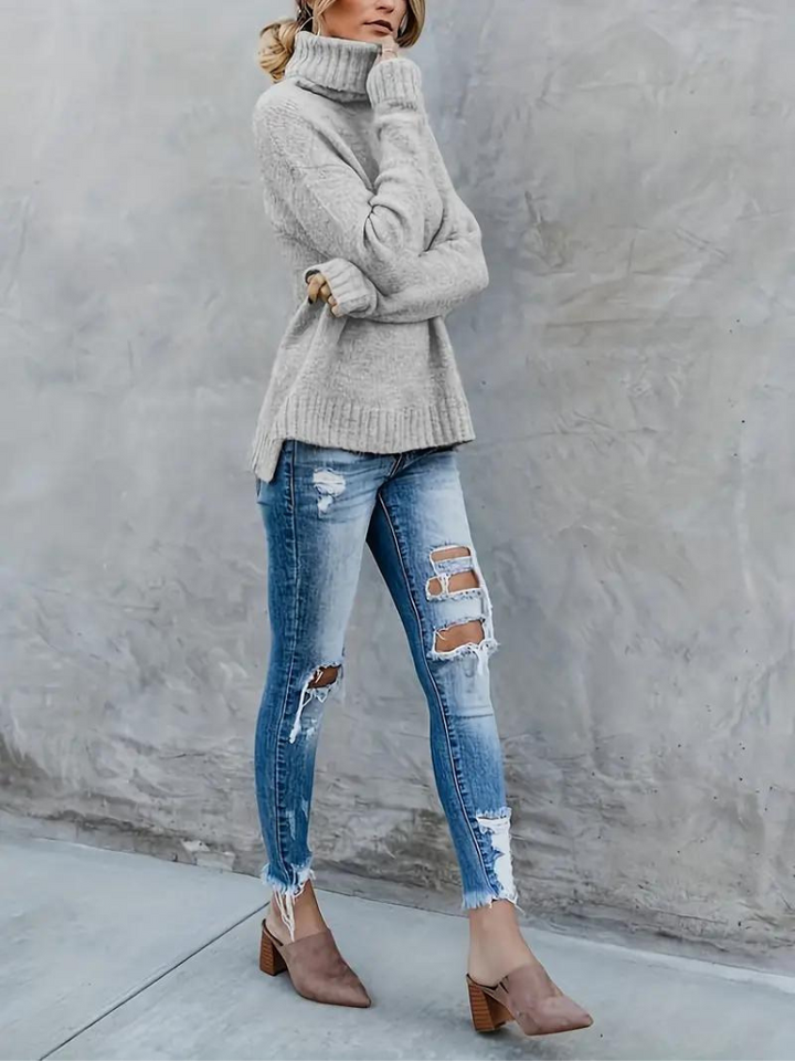 Ottilie Pullover | Stickad tröja med turtleneck för kvinnor i vinter