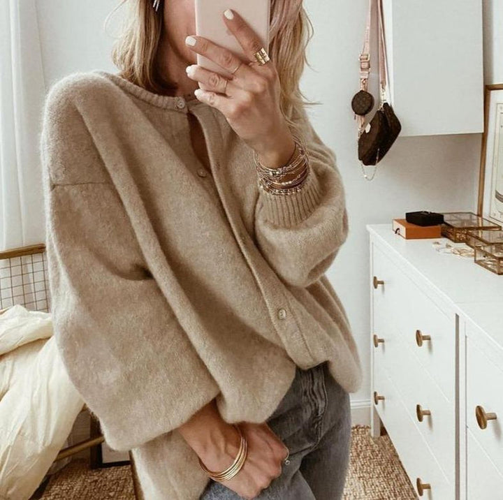 Oversized Cardigan | Button-Up | Beige | Stickad Cardigan | Damstickat