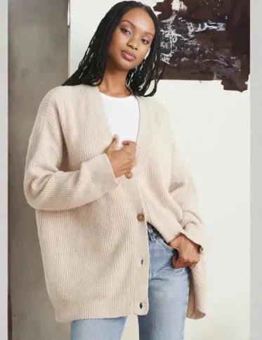 Oversized Cardigan | Knäppt | V-ringad | Stickad Chunky Cardigan | Damstickat