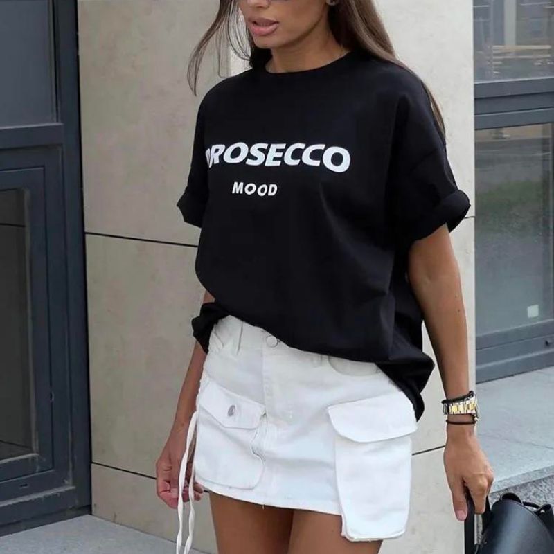Oversized T-shirt | Rund hals | lös passform | T-shirts för damer | Damkläder