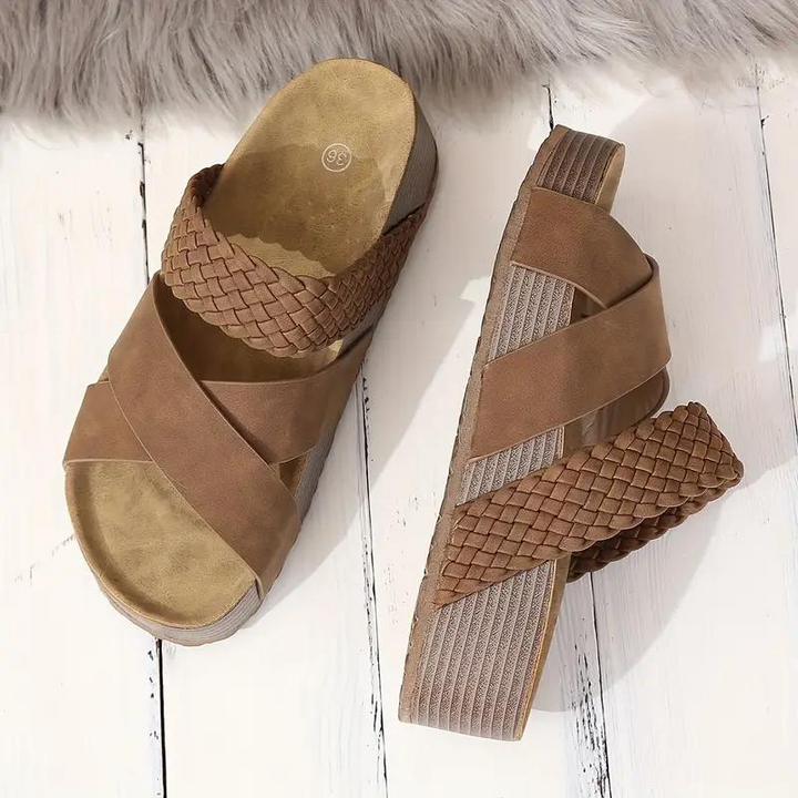 Plattformsskor - Slip On - Korsband - Sommarskor - Sandaler för kvinnor