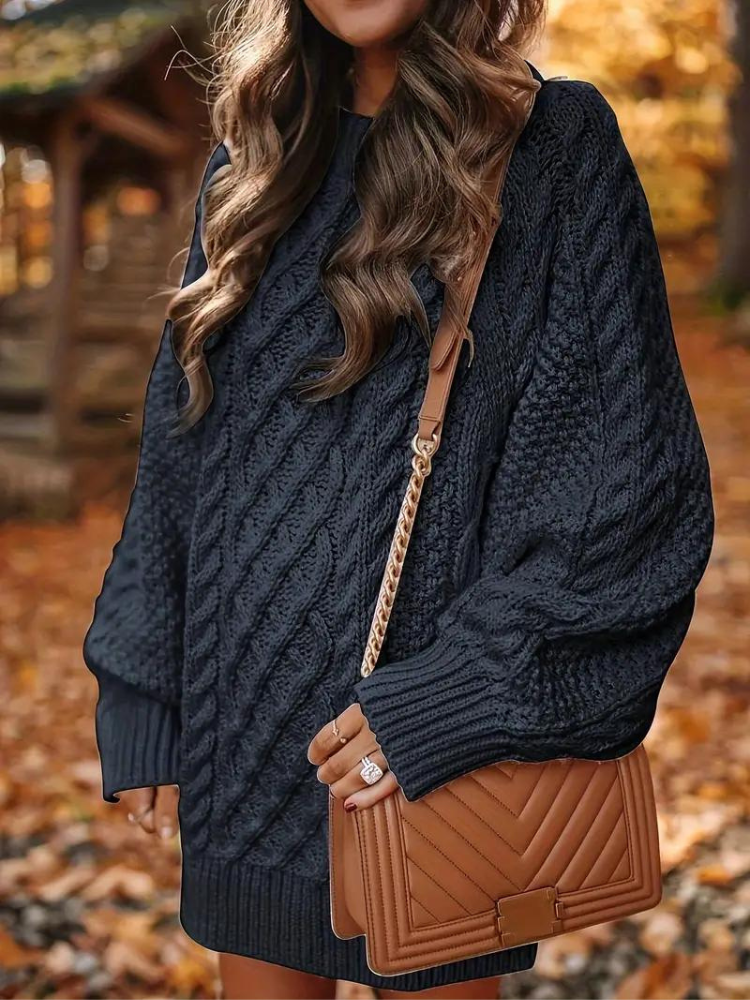 Ramona stickad klänning | Oversized sweaterklänning för höst och vinter