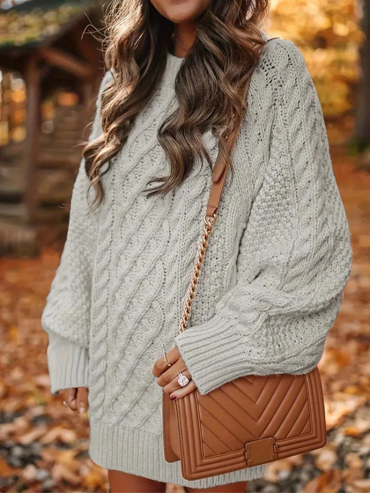 Ramona stickad klänning | Oversized sweaterklänning för höst och vinter