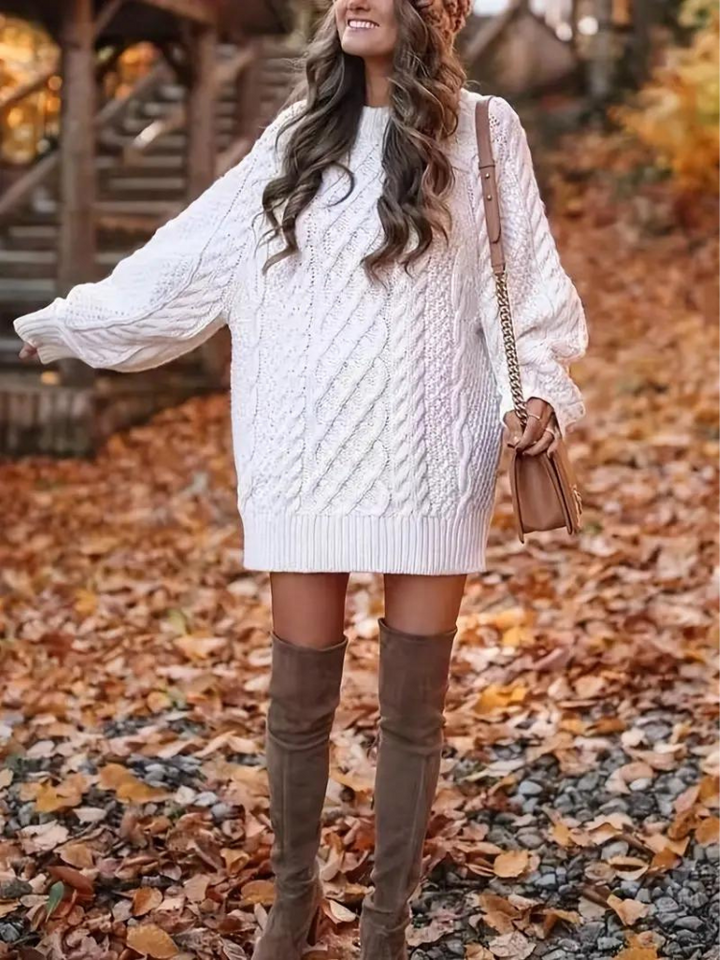 Ramona stickad klänning | Oversized sweaterklänning för höst och vinter