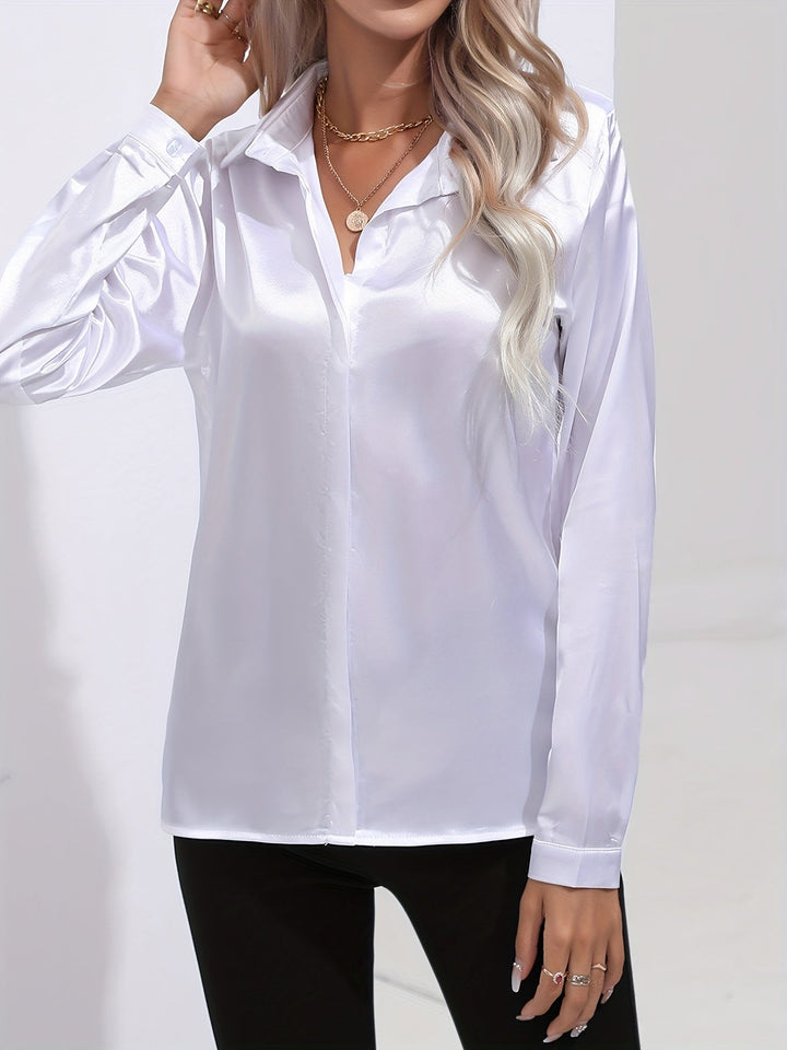 Satin Blouse - Glänsande Långärmad Skjorta med Knappar för Kvinnor