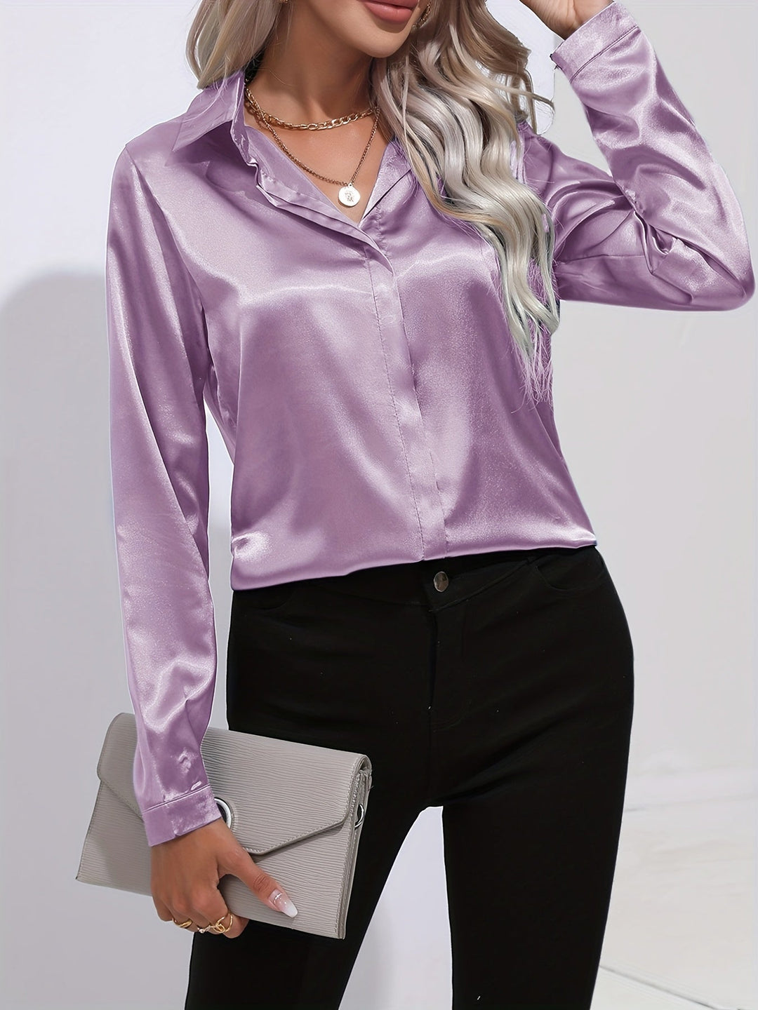 Satin Blouse - Glänsande Långärmad Skjorta med Knappar för Kvinnor