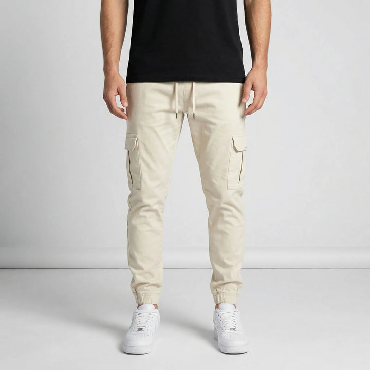 Smal cargo-jogger med skurna detaljer - Lasse